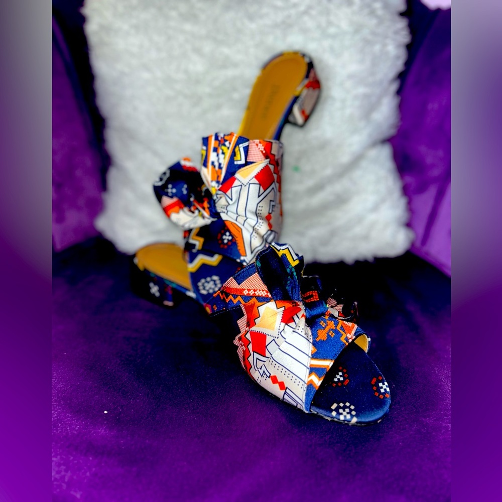 J. RENEE flat